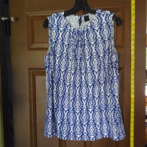 Sleeveless tank blouse